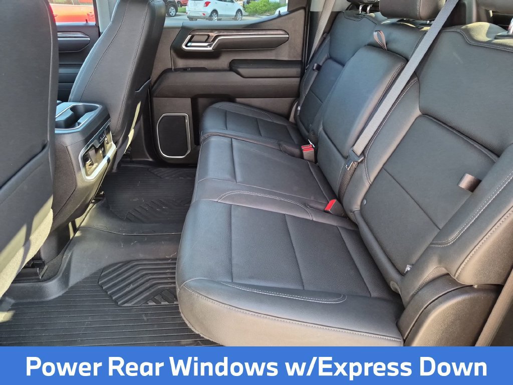 Used 2025 Chevrolet Silverado 1500 LTZ AWD/4WD image 28
