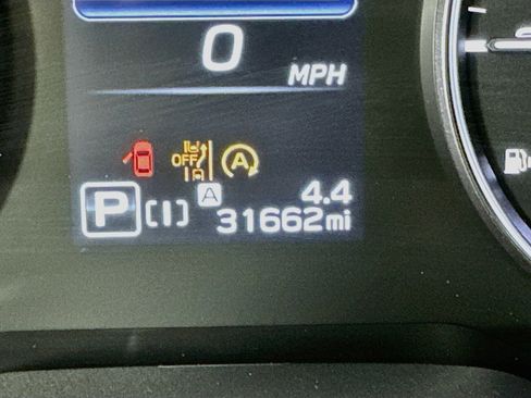Used 2024 Subaru Crosstrek 2.0i Premium AWD/4WD image 19