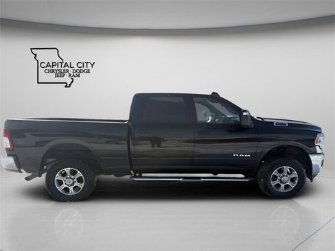 Used 2024 RAM 2500 Big Horn w/ Bed Utility Group image 10