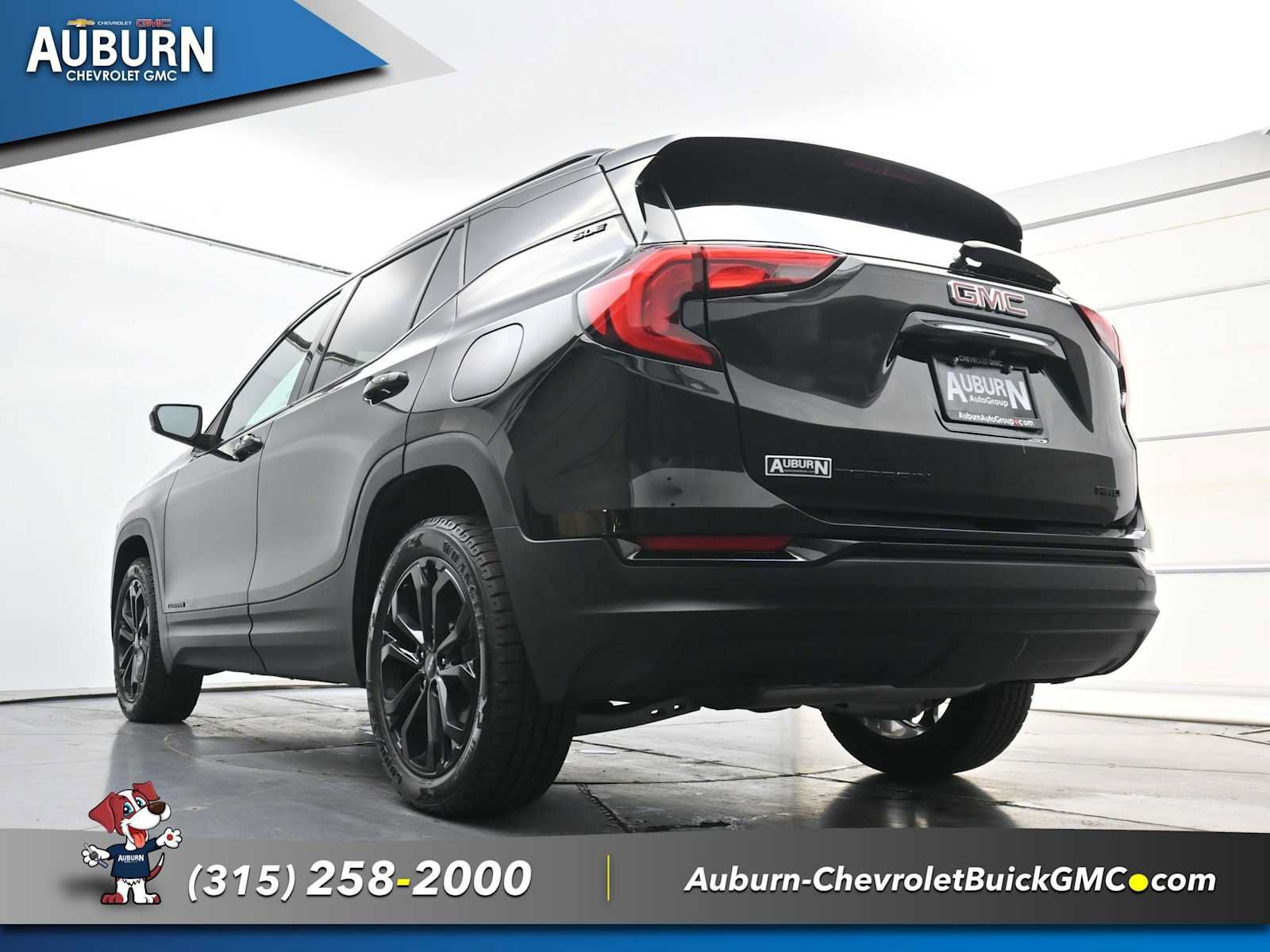 Used 2021 GMC Terrain SLE w/ Driver Convenience Package AWD/4WD image 25