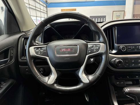 Used 2018 GMC Canyon SLT image 11