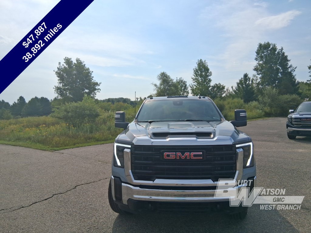 Used 2025 GMC Sierra 2500 Pro w/ Convenience Package AWD/4WD image 10