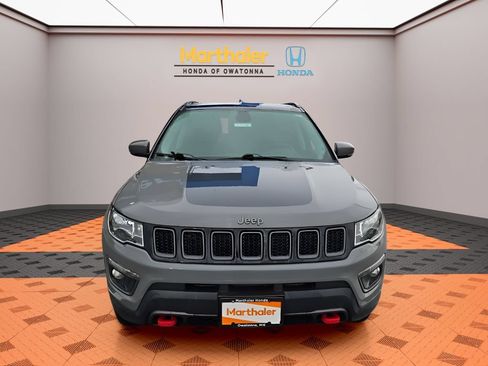 Used 2019 Jeep Compass Trailhawk w/ Popular Equipment Group AWD/4WD image 8