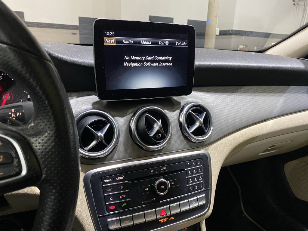 Certified 2018 Mercedes-Benz GLA 250 4MATIC image 6