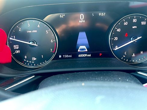 Used 2021 Buick Envision Essence w/ Sport Touring Package image 9