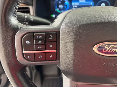 Used 2023 Ford F150 Lightning Lariat w/ Equipment Group 511A High image 29