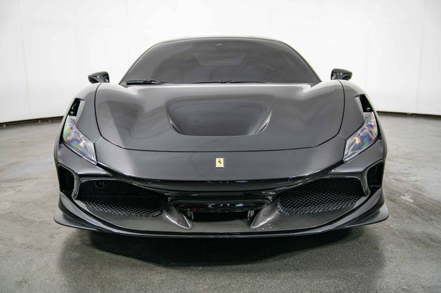 Used 2022 Ferrari F8 Tributo RWD image 3