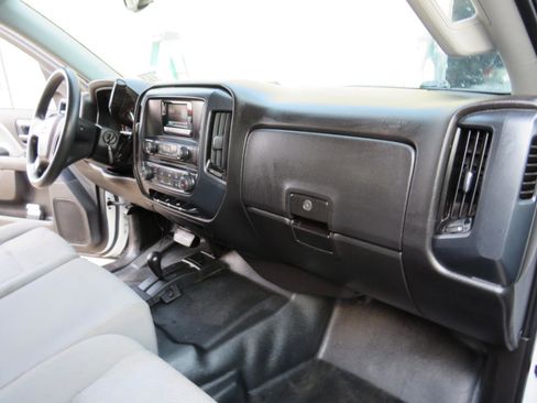 Used 2015 Chevrolet Silverado 1500 W/T w/ WT Convenience Package AWD/4WD image 29