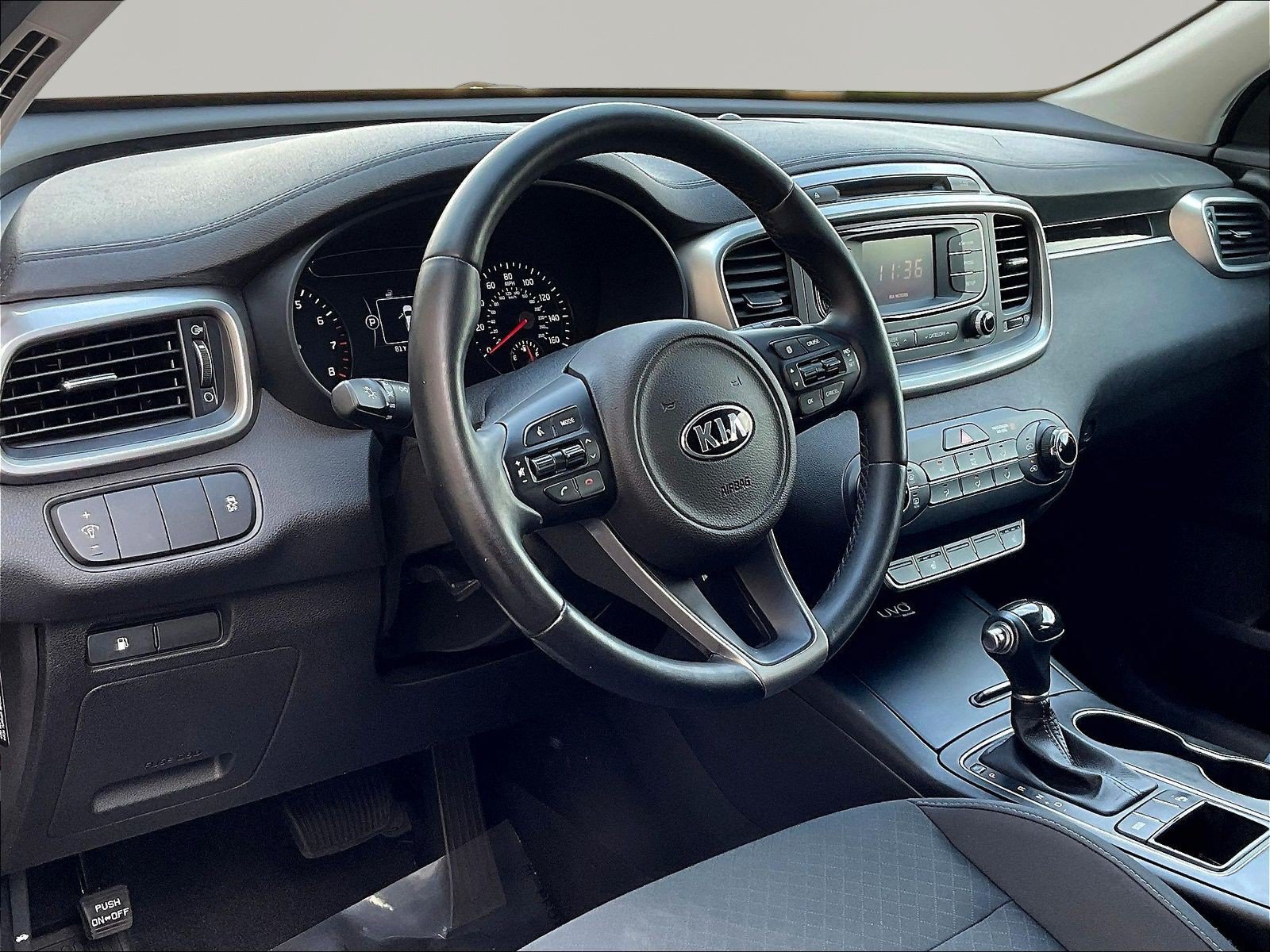 Used 2016 Kia Sorento FWD w/ LX Convenience Package image 17