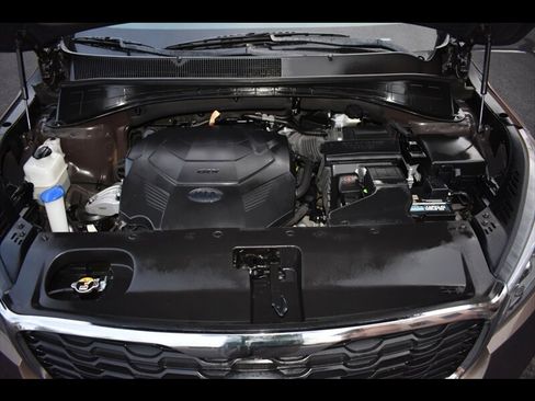 Used 2019 Kia Sorento LX image 41