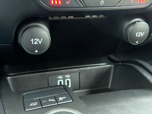 Used 2022 Ford Ranger Lariat w/ Equipment Group 501A High image 32