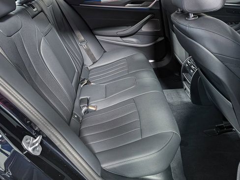 Certified 2023 BMW 530e xDrive w/ Premium Package AWD/4WD image 44