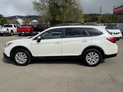 Used 2016 Subaru Outback 2.5i Premium AWD/4WD image 7
