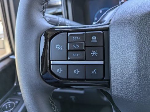 New 2026 Ford F250 Lariat w/ Black Appearance Package AWD/4WD image 34