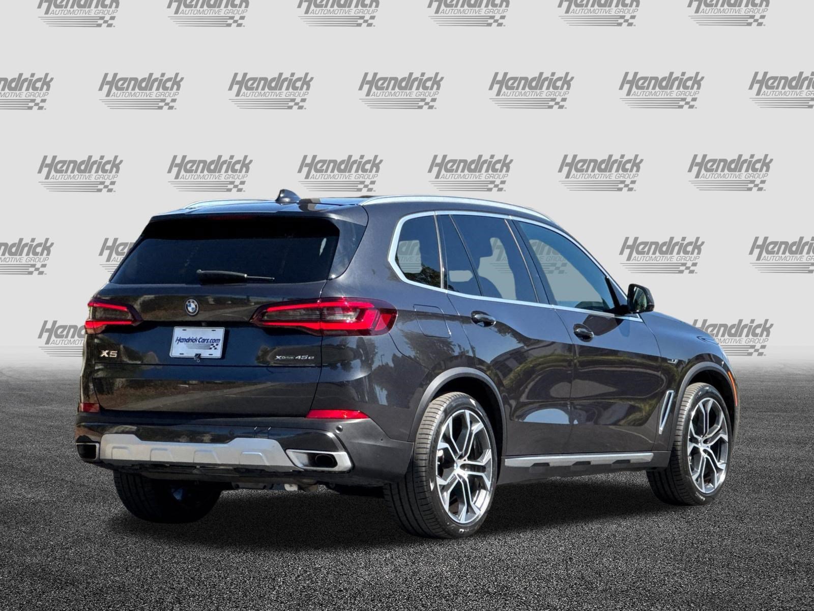 Used 2023 BMW X5 xDrive45e w/ Climate Comfort Package AWD/4WD image 5