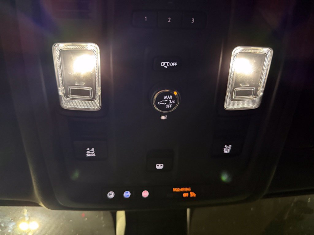 Used 2021 Chevrolet Tahoe RST AWD/4WD image 18