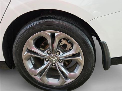 Used 2024 Honda Accord EX-L image 16