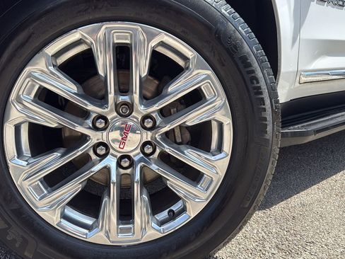 Used 2021 GMC Yukon SLT w/ SLT Premium Package RWD image 29