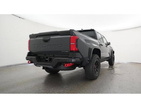 Used 2025 Toyota Tacoma TRD Pro w/ Tow Tech Package AWD/4WD image 30