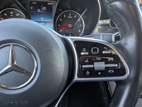 Used 2022 Mercedes-Benz GLC 300 4MATIC image 28