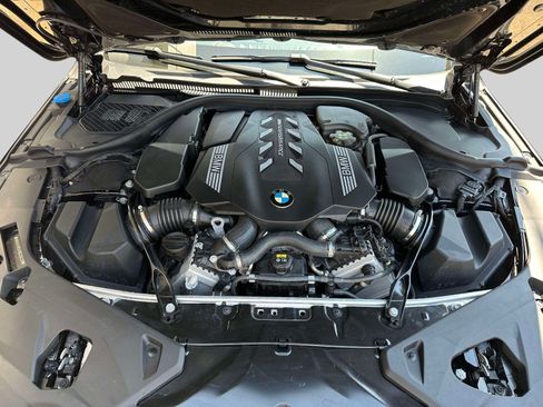 Used 2022 BMW M850i Gran Coupe xDrive AWD/4WD image 38