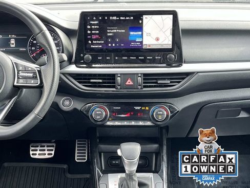 Used 2024 Kia Forte GT-Line image 15