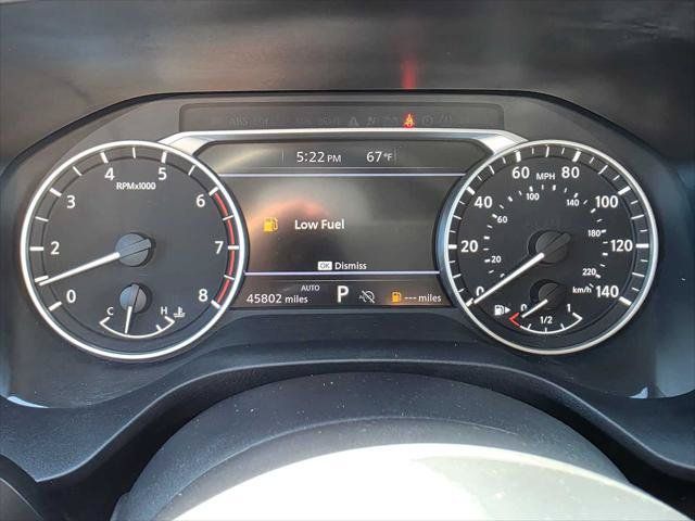 Used 2024 Nissan Rogue S AWD/4WD image 24