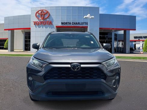 Used 2019 Toyota RAV4 XLE Premium w/ Cold Weather Package AWD/4WD image 2
