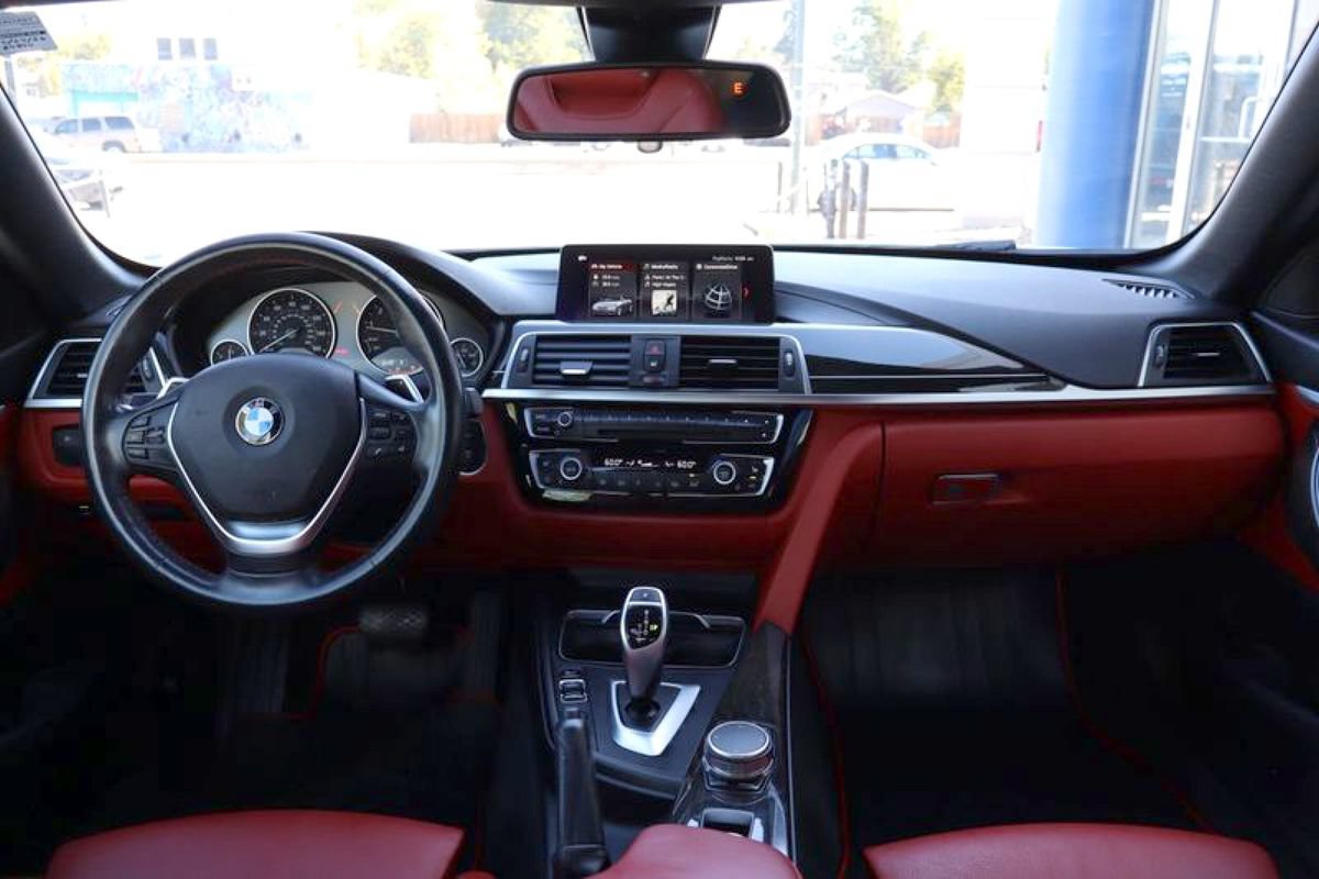 Used 2019 BMW 430i xDrive Convertible w/ Convenience Package AWD/4WD image 14
