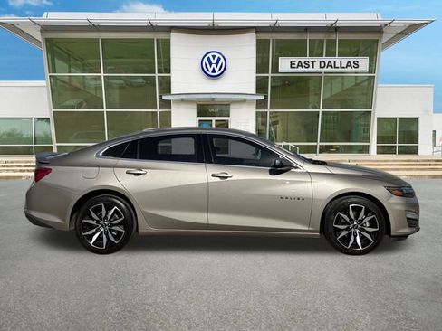 Used 2024 Chevrolet Malibu RS FWD image 2