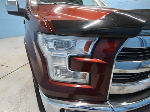 Used 2017 Ford F150 Lariat w/ Equipment Group 502A Luxury AWD/4WD image 47