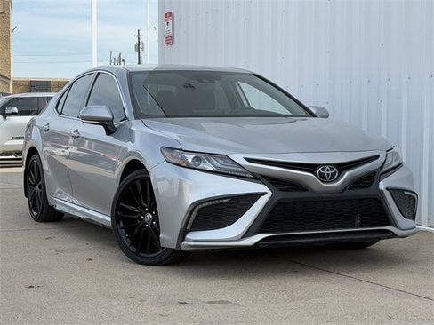 Used 2024 Toyota Camry XSE image 2