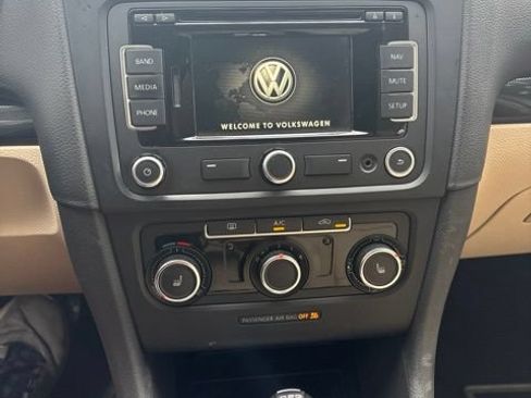 Used 2014 Volkswagen Jetta TDI FWD image 8