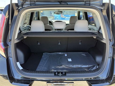 New 2025 Kia Soul EX image 12