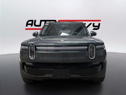 Used 2025 Rivian R1S Adventure AWD/4WD image 2