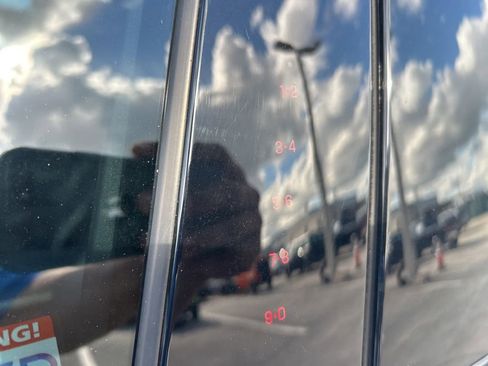 Used 2022 Lincoln Corsair Reserve w/ Equipment Group 201A image 22