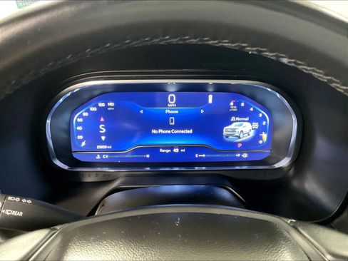 Used 2023 Chevrolet Tahoe Z71 w/ Luxury Package image 26