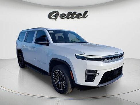 New 2026 Jeep Grand Wagoneer 4WD w/ Premium Group I image 2