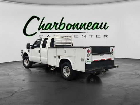 Used 2009 Ford F250 XL AWD/4WD image 3