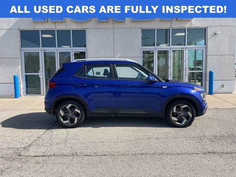 Used 2024 Hyundai Venue Limited FWD image 4