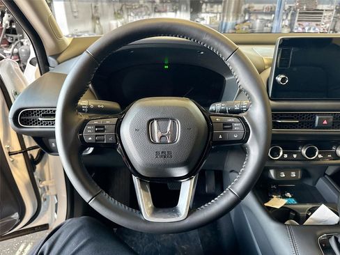 New 2026 Honda HR-V EX-L image 18