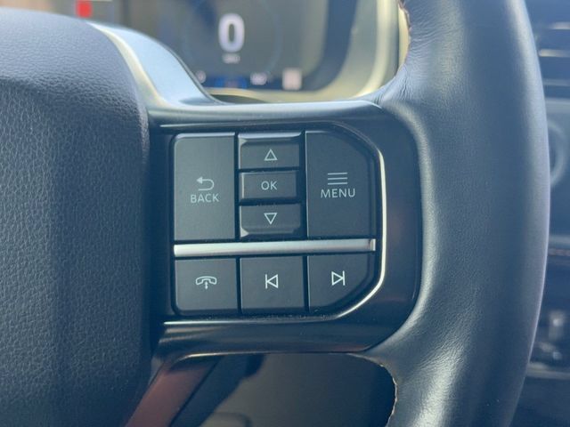 Used 2024 Ford Expedition Platinum RWD image 19