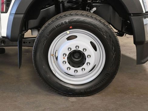 New 2026 Ford F550 2WD Crew Cab Super Duty image 23