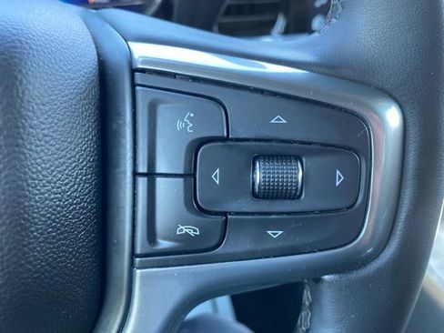 Used 2023 Chevrolet Silverado 1500 RST w/ Z71 Off-Road Package AWD/4WD image 8