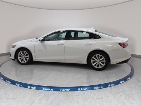 Used 2021 Chevrolet Malibu LT FWD image 9