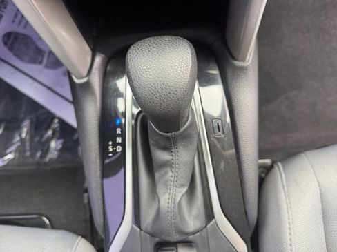 Used 2024 Toyota Corolla Cross AWD Hybrid image 19