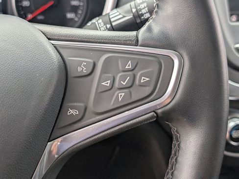 Used 2023 Chevrolet Equinox LT AWD/4WD image 23