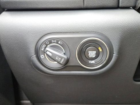 Used 2023 Maserati Levante Modena image 29