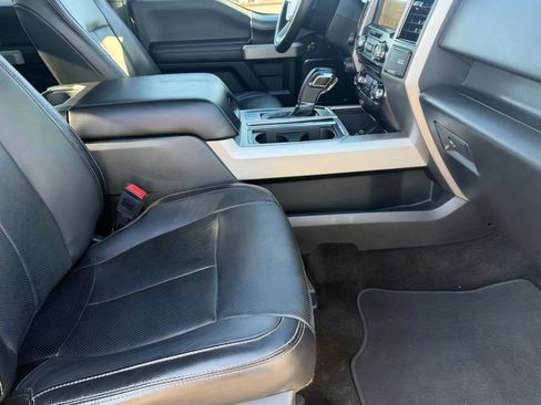 Used 2018 Ford F150 Lariat AWD/4WD image 11