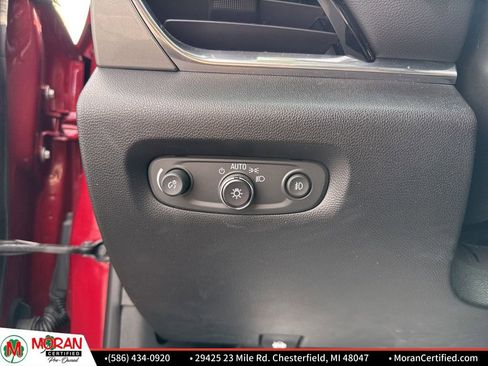 Used 2020 Chevrolet Traverse RS w/ LPO, Floor Liner Package image 18